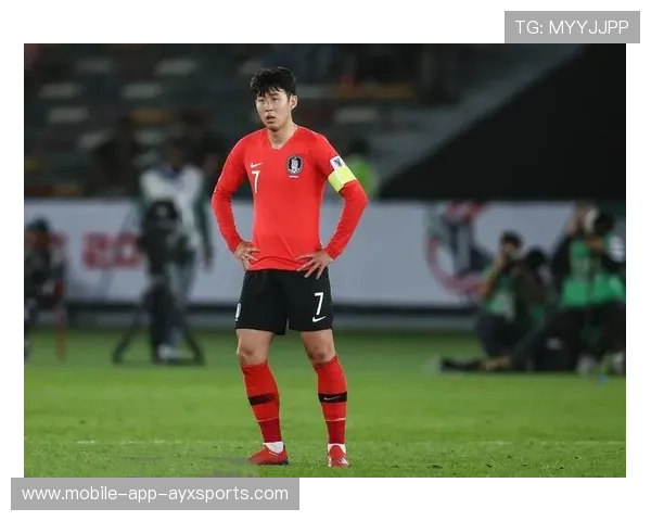 热刺孙兴慜斜线带球滑行百米制造致命一击